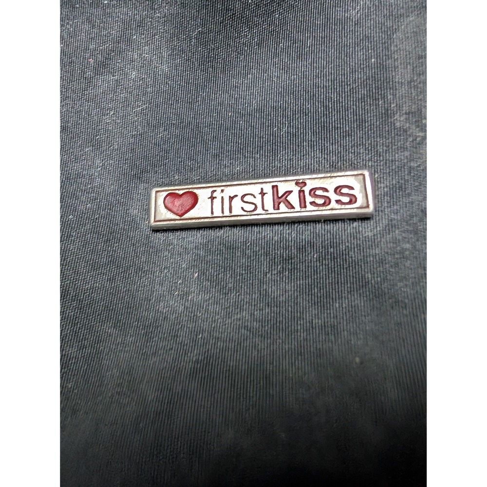 First Kiss Shoulder Bag Women's Mini Black Y2K Vtg Grunge Buckle Baguette Purse - Picture 5 of 7